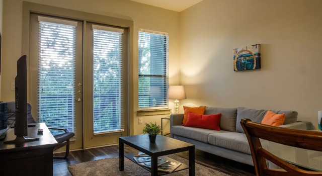 Turtle Creek Apartments by Frontdesk, Забронировать Апартаменты/квартира Даллас Dallas - Fort Worth Metropolitan Area