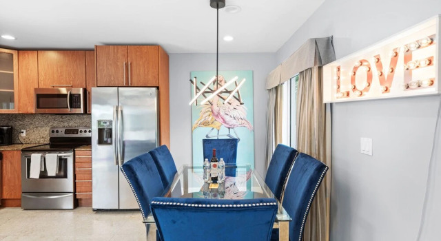 Люкс Deluxe с 2 комнатами с видом на сад Isle of Venice Residence and Marina