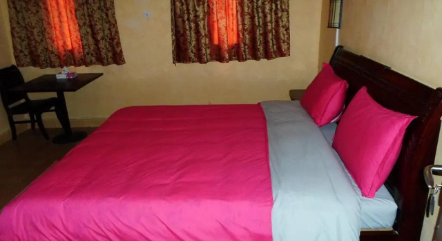 La Palma Hotel, Book Hotel Hotels in Nouakchott with Parking, Parking