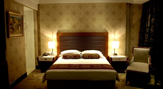 Zhenbao Holiday Hotel (Nanjing Fengtai South Road), Prenota Hotel Nanchino Jiangsu
