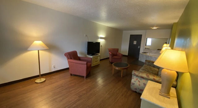 Двухместный люкс Standard Skylight Inn Willoughby - Cleveland Mentor