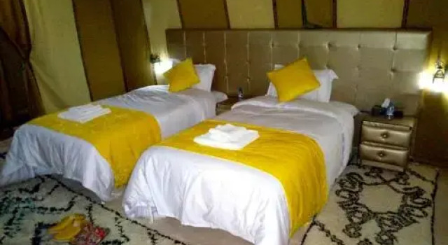 Camp Camelhouse Merzouga, Rezervovat Hotel Hotely v Meknes-Tafilalet s parkováním, Parkování