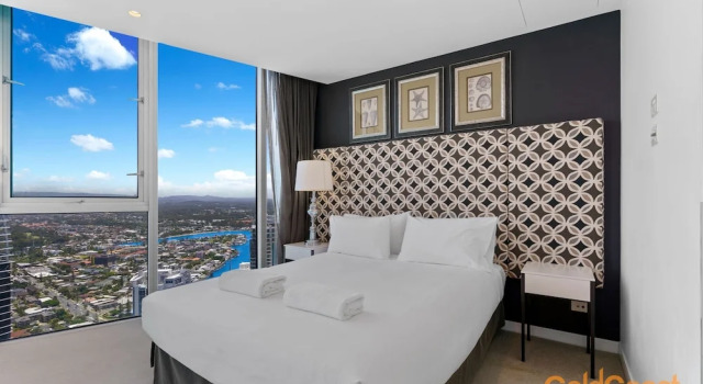 Номер Standard Пентхаус с балконом и с видом на океан Gold Coast Private Apartments - H Residences, Surfers Paradise