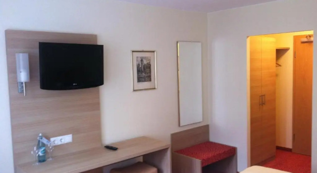 Двухместный номер Standard с видом на город Tauberhotel Kette