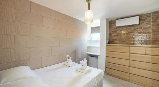 Апартаменты Sublime Appt - 2bd/4p - Terrace sea View - Antibes