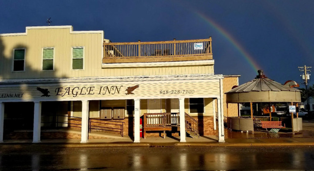 Eagle Inn Motel, Book Motel Hoteller i Aviston med parkering, Parkering