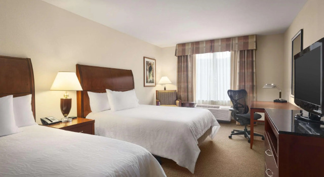 Четырёхместный номер Standard Hilton Garden Inn Bartlesville