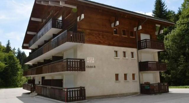 Appartement Le Grand-Bornand, 1 pièce, 4 personnes - FR-1-241-6, Prenota Appartamento Hotel a Alvernia con parcheggio, Parcheggio