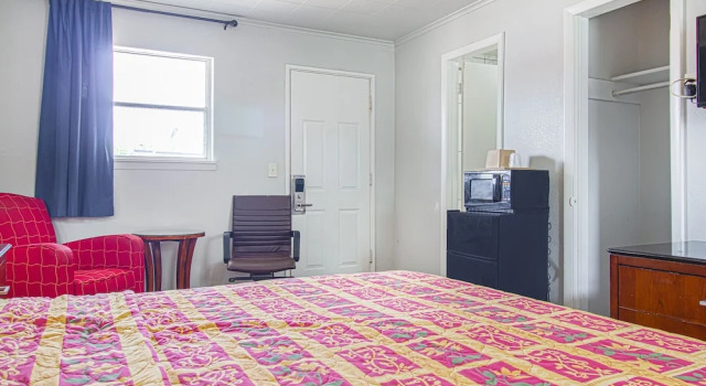 Номер Standard Hotel McAlester OK S Main St