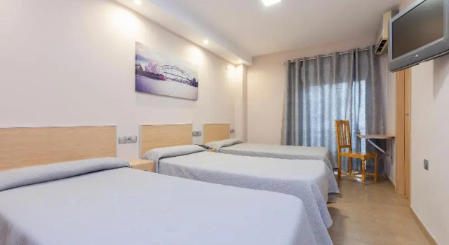 Двухместный номер Standard с балконом Hotel Olympia Ronda I