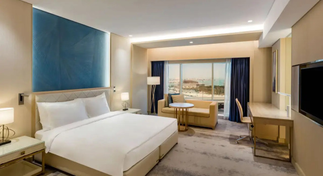 Номер Superior с видом на море The Diplomat Radisson Blu Hotel Residence & Spa