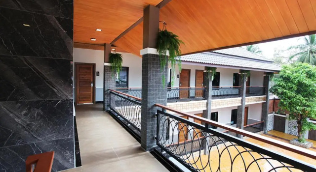 Люкс Avarin Resort