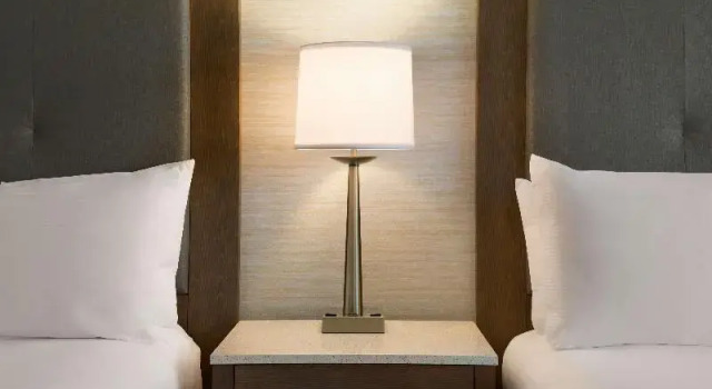 Люкс с 2 комнатами DoubleTree by Hilton Hotel Albuquerque