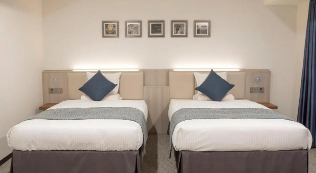 Четырёхместный номер Deluxe HOTEL MYSTAYS Midosuji Honmachi