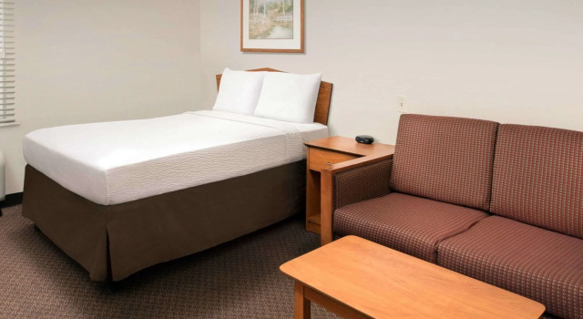 WoodSpring Suites Savannah Garden City