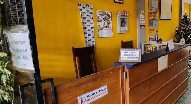 OYO 94933 Wisma Cha Tatami Palangkaraya, Prenota Hotel Hotel a Kalimantan con parcheggio, Parcheggio