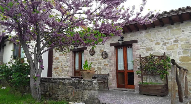 Апартаменты B&B Caselunghe
