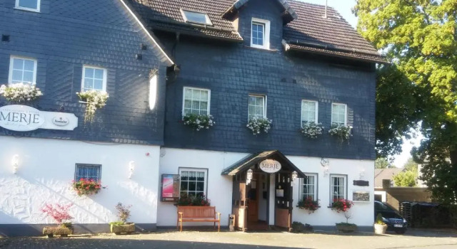 Landgasthof & Hotel "Merje", Забронировать Отель  