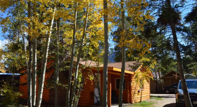 Коттедж Deluxe с 2 комнатами Daven Haven Lodge & Cabins