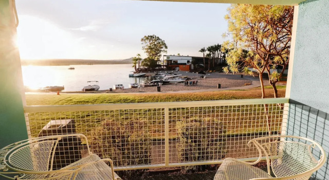 Номер Standard The Nautical Beachfront Resort