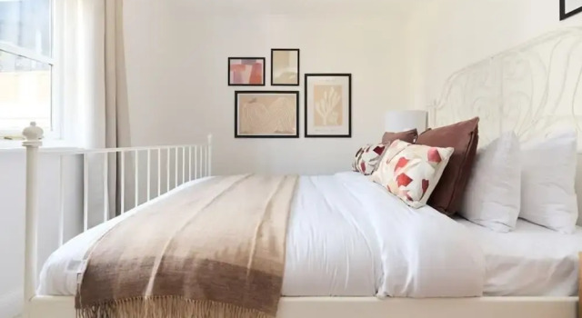 Апартаменты The Kingsland Place - Adorable 2bdr Flat