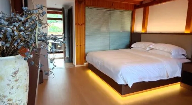 Люкс Xia Mo Lian Xiang Lake View Homestay