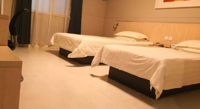 Jinjiang Inn Zhengzhou Dashiqiao, Prenota Hotel Hotel a Henan con parcheggio, Parcheggio