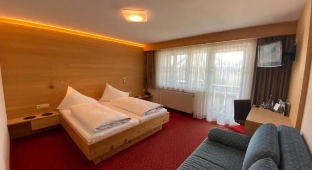 Двухместный номер Standard с балконом 3 Sterne Hotel & Restaurant Panoramagasthof Kristberg