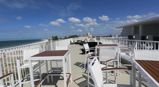 Oceana 202 West