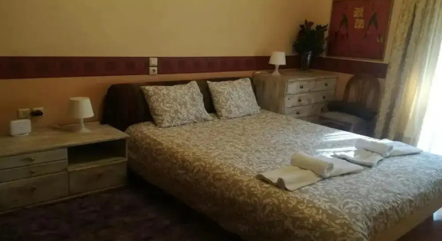 Boutique Apartment in Ioannina with Balcony, Забронировать Апартаменты/квартира Апартаменты Острова Иоаннина, рядом с Музей греческой истории и восковых фигур имени Павлоса Вреллиса, Апартаменты/квартира