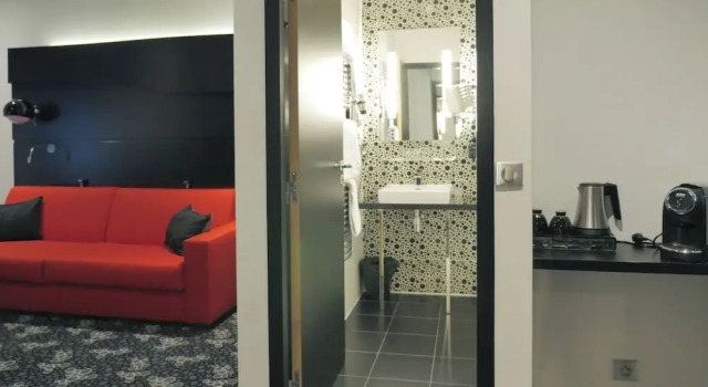 Люкс Kyriad Prestige Perpignan Centre Gare