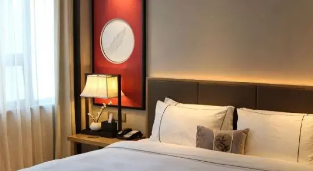 Люкс Deluxe ECHENG Hotel (Shenyangbei Railway Station Subway Station Zhongjie)