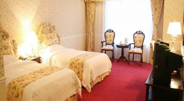 Oak Hotel Chongqing Guanyinqiao, Забронировать Отель Чунцин Chongqing Area, рядом с Hongqihegou Metro Station