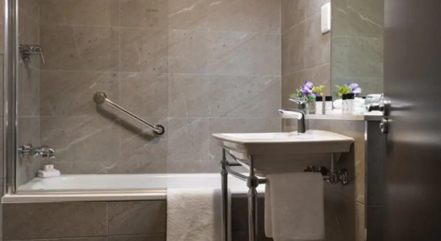 Двухместный номер Standard Harbour Hotel