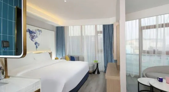 Люкс Kyriad Marvelous Hotel (Chengdu Overseas Chinese Town Happy Valley Store)