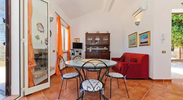 Коттедж Casa Isabella con Piscina