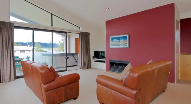 National Treasure with Spa - National Park Holiday Home