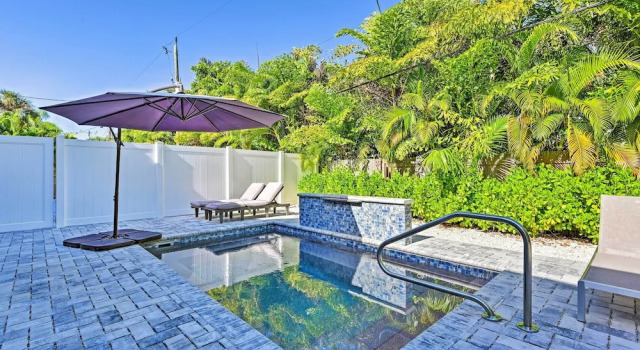 Коттедж 'chic on the Beach': Anna Maria Island Escape!