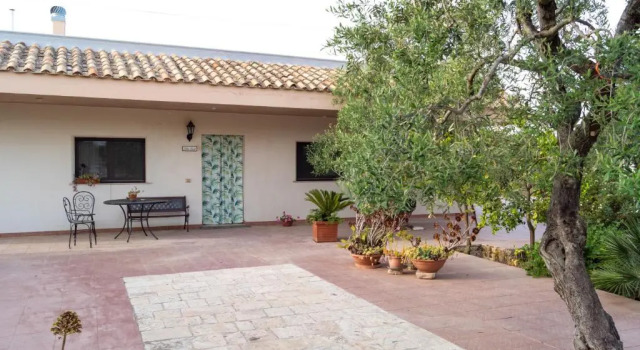 Villa Gialì, Buchen Sie Villa Giovinazzo Metropolitanstadt Bari