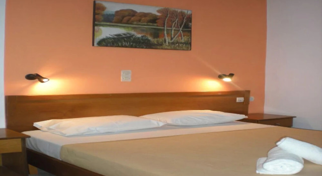 Lofos Apartments, Buchen Sie Ferienwohnung Agios Stefanos 