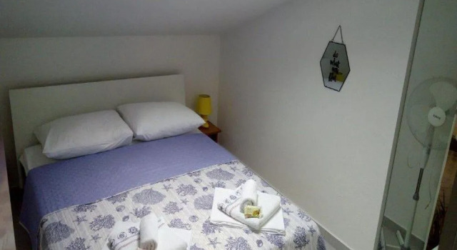 Apartment Sutalo with Hot Tub, Забронировать Апартаменты/квартира Комарна Neretva River Delta