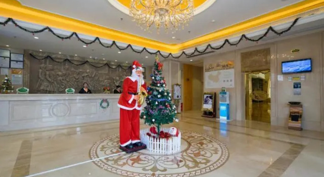 Двухместный люкс Vienna Hotel Guangzhou Huadu Sunac Wanda Furong
