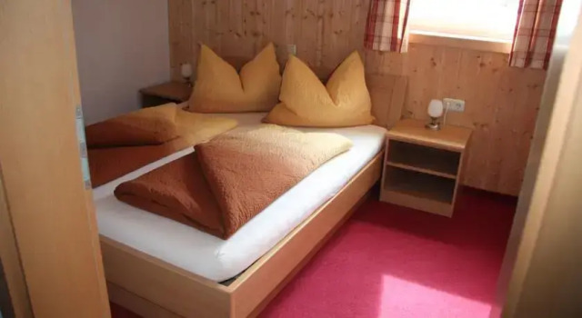 Haus Lutea, Book Hotel Hotels in Vorarlberg with Parking, Parking