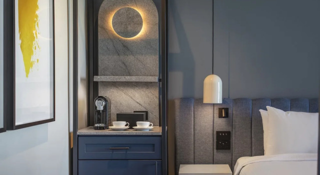 Двухместный номер Premium с видом на город voco Melbourne Central by IHG