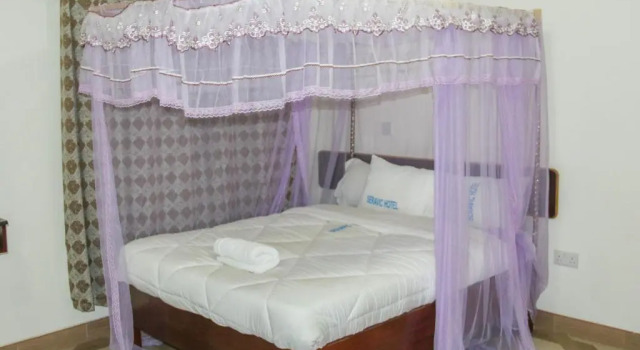 Seravic Hotel Nakuru, Book Hotel Nakuru Kenya