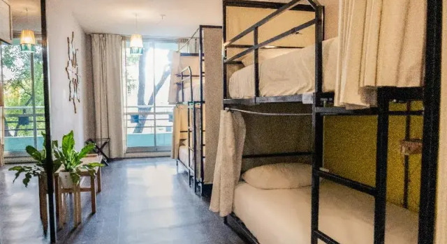 Кровать в общем номере Esplendor Palermo Soho