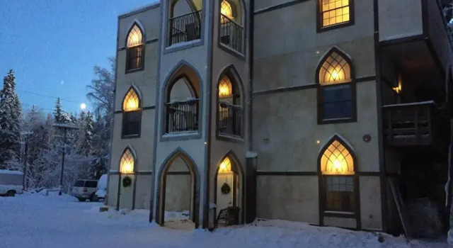 Abbey Archway Inn, Rezerwuj Hotel College Alaska