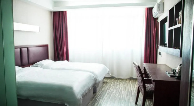 Xianning FX Hotel, Varaa Hotelli Xianning Hubei