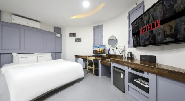 Номер Deluxe Renaissance Hotel