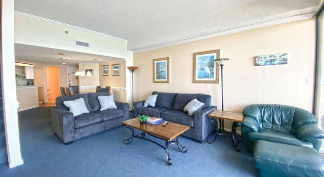 Direct Ocean Front Penthouse! Indoor/outdoor Pool!, Забронировать Отель Отели Миртл-Бич с парковкой, рядом с Pine Lakes International Country Club, Парковка
